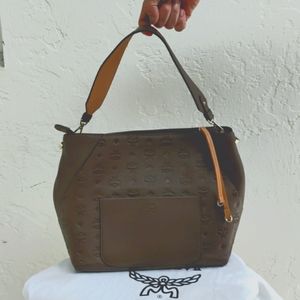 MCM Klara Medium Leather Shoulder Bag